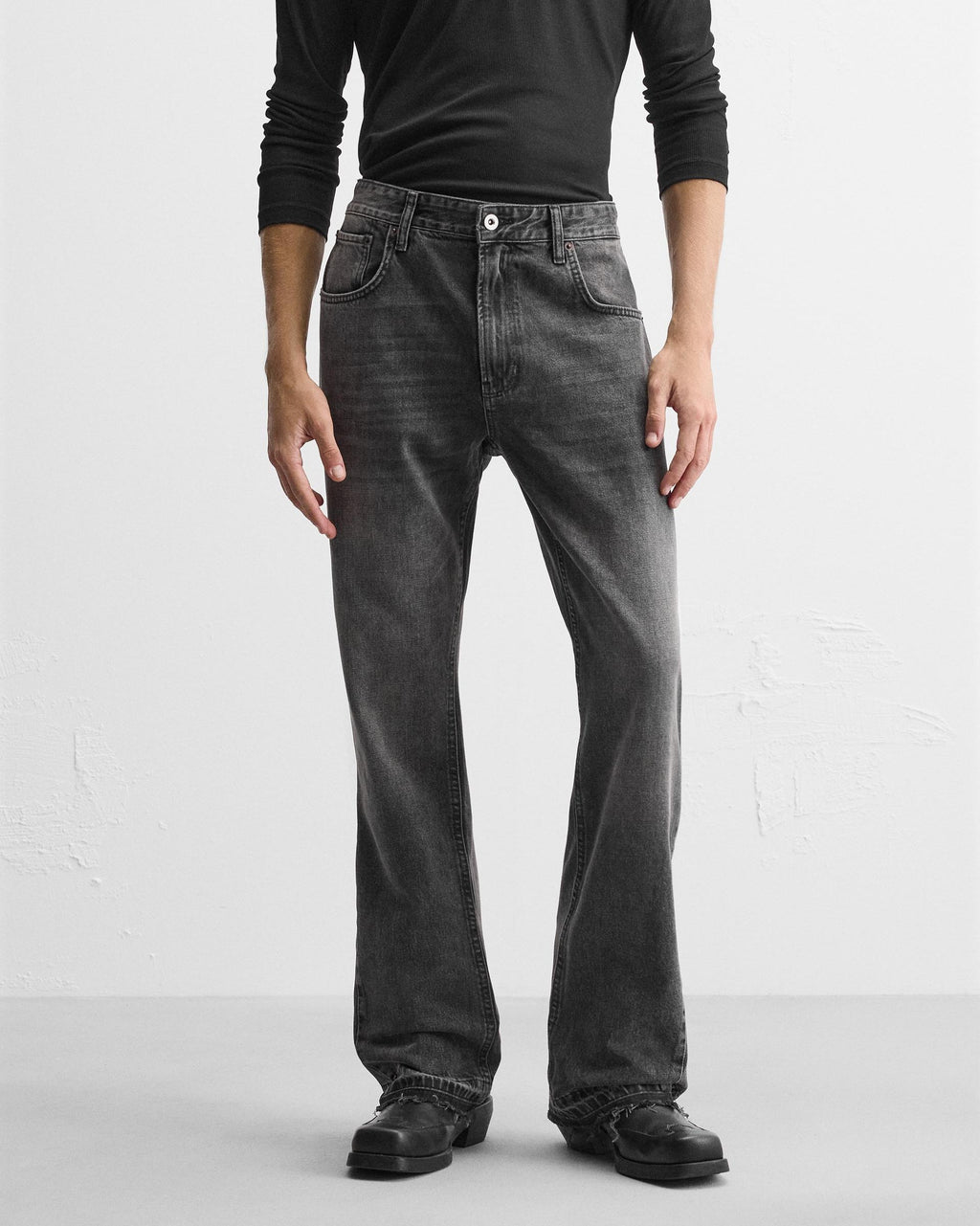 AZAR | FLARED JEANS