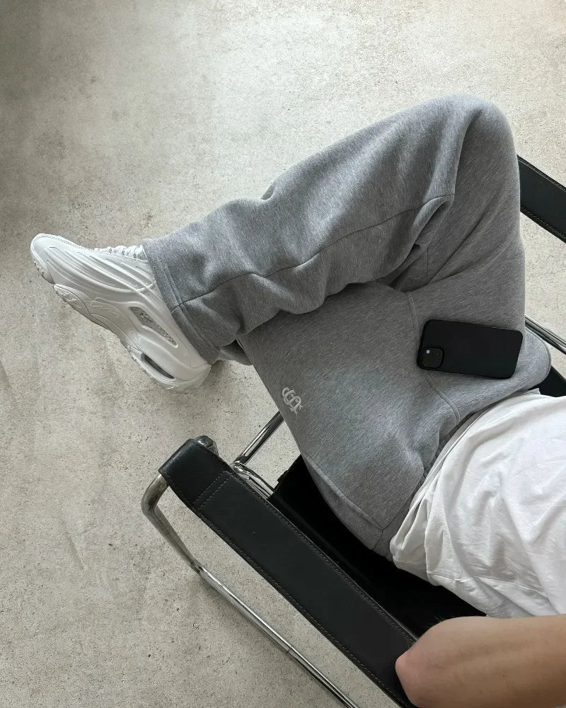 S.U. | SWEATPANTS